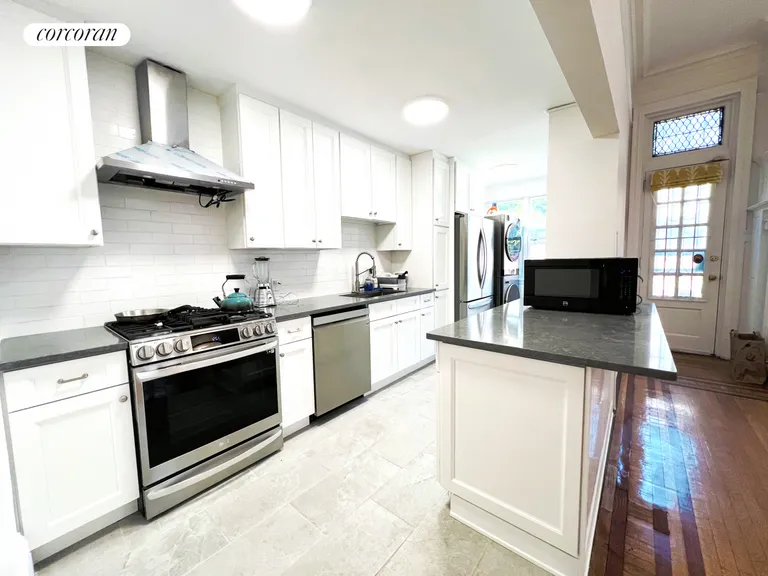 New York City Real Estate | View 128 Henry Street, 2 | 2 Beds, 2 Baths | View 1