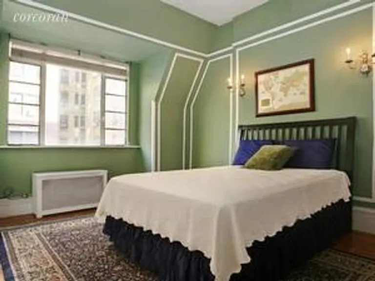 New York City Real Estate | View 302 West 102nd Street, 4 | Master bedroom | View 2