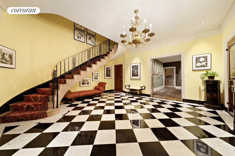 New York City Real Estate | View 834 Fifth Avenue, MAIS/A | Entry Foyer | View 5