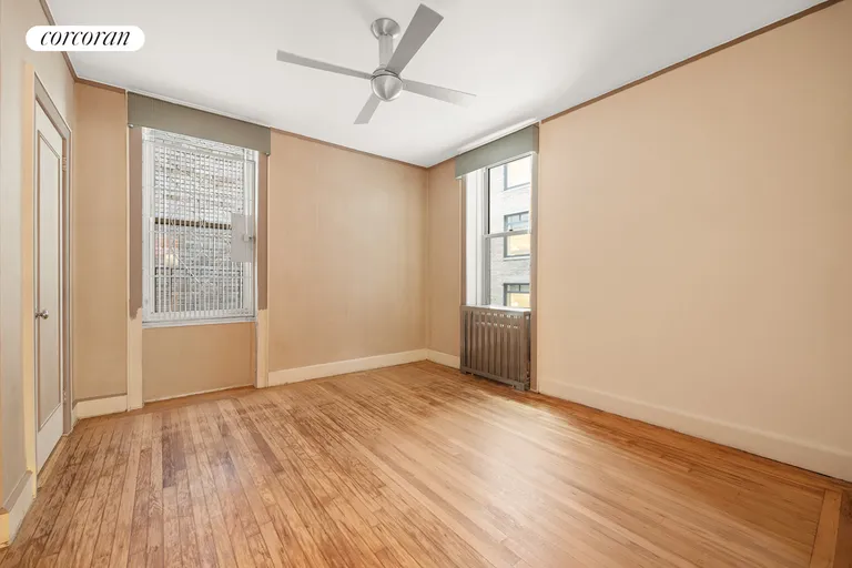 New York City Real Estate | View 57 West 58th Street, 4B | Bedroom | View 4
