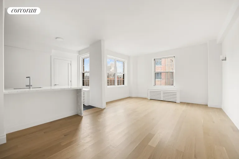 New York City Real Estate | View 41 Fifth Avenue, 12F | 1 Bed, 1 Bath | View 1
