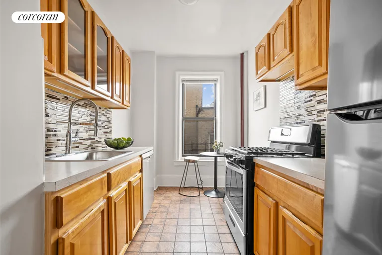 New York City Real Estate | View 61 Eastern Parkway, 4E | Kitchen | View 3