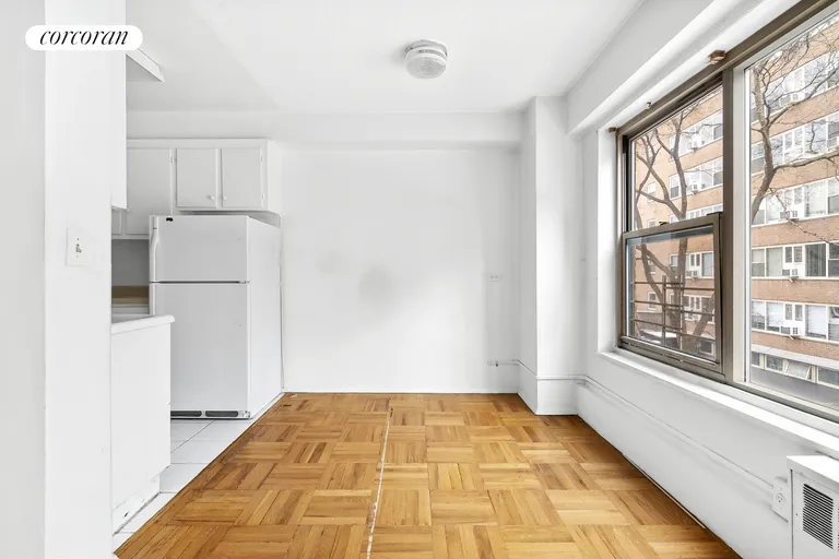 New York City Real Estate | View 115 Ashland Place, 3B | room 5 | View 6
