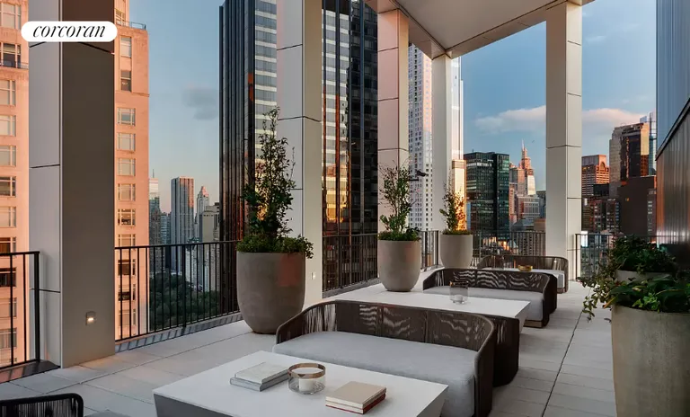New York City Real Estate | View 15 West 61st Street, 18C | room 13 | View 14