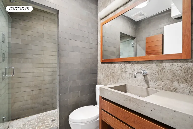 New York City Real Estate | View 46 West 71st Street, GB | Full Bathroom | View 5