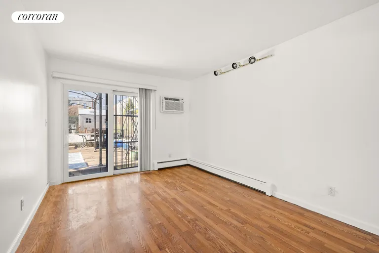 New York City Real Estate | View 50 Veronica Place, 1B | room 3 | View 4