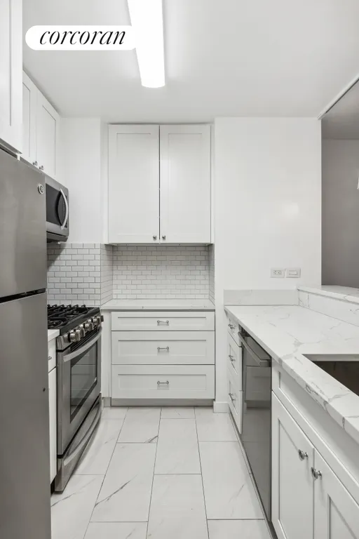 New York City Real Estate | View 145 East 48th Street, 18A | Kitchen | View 3