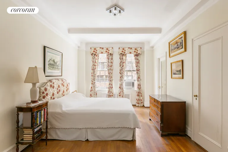 New York City Real Estate | View 130 East 75th Street, 3B | room 18 | View 19