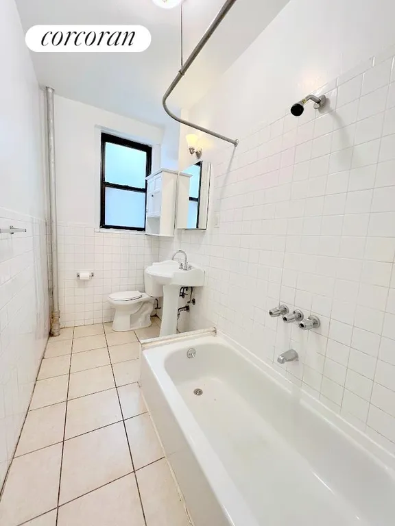 New York City Real Estate | View 35 Central Park North, 3D | room 9 | View 10