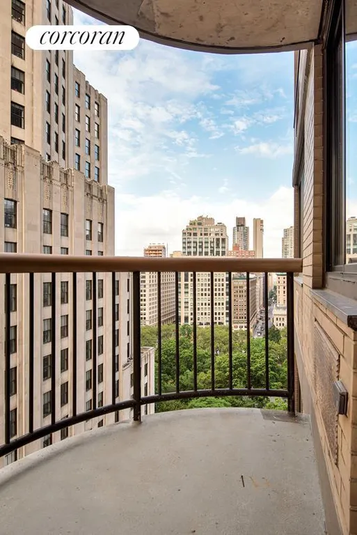 New York City Real Estate | View 45 East 25th Street, 21B | room 1 | View 2