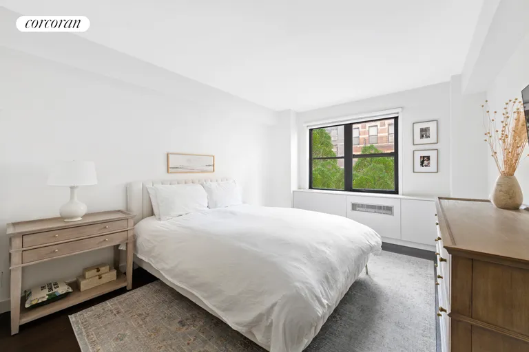 New York City Real Estate | View 333 East 55th Street, 5F | room 5 | View 6
