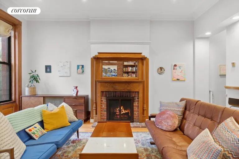 New York City Real Estate | View 311 West 76th Street, 4 | 2 Beds, 1 Bath | View 1