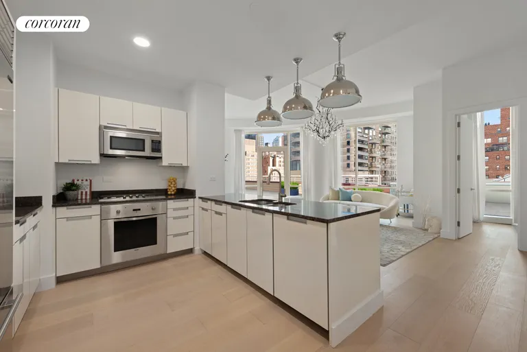 New York City Real Estate | View 250 East 49th Street, 6CD | room 4 | View 5