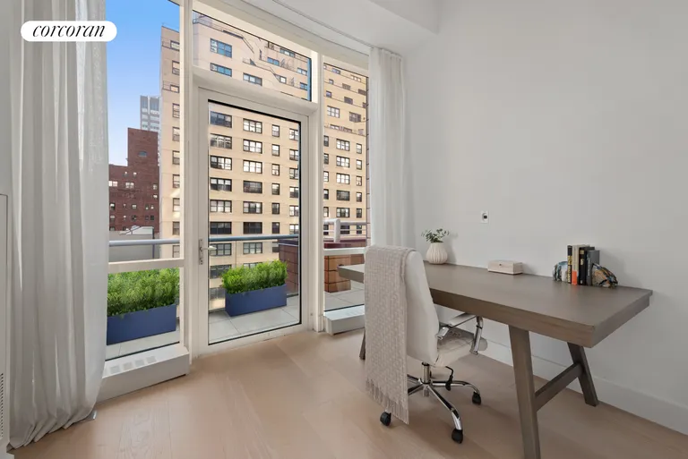 New York City Real Estate | View 250 East 49th Street, 6CD | room 11 | View 12