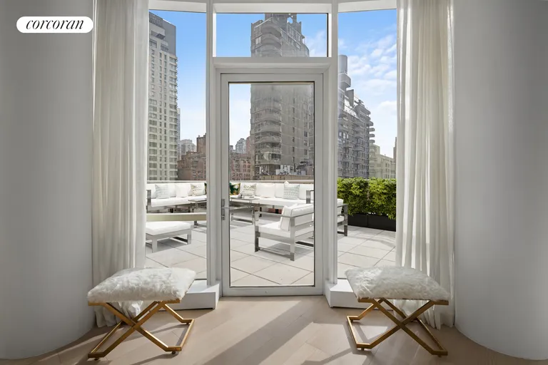 New York City Real Estate | View 250 East 49th Street, 6CD | room 3 | View 4