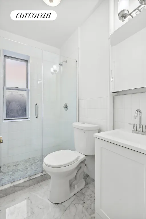 New York City Real Estate | View 3161 Broadway, 6A | Full Bathroom | View 5