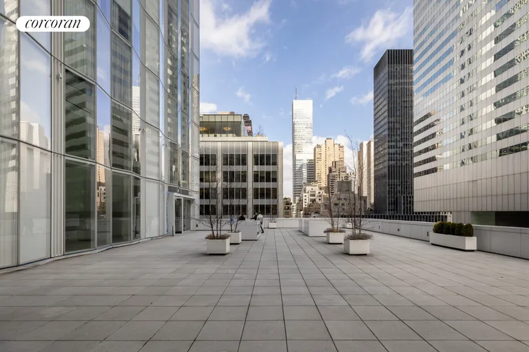 New York City Real Estate | View 100 East 53rd Street, 10A | room 18 | View 19