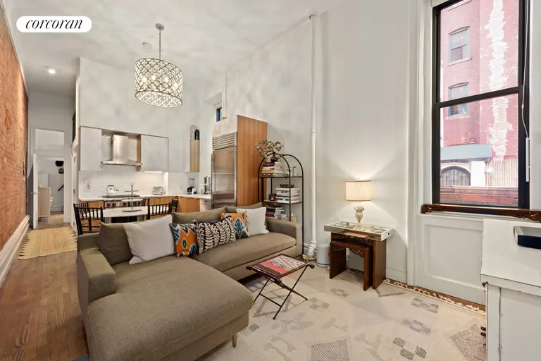 New York City Real Estate | View 43 Fifth Avenue, 1D | 2 Beds, 2 Baths | View 1