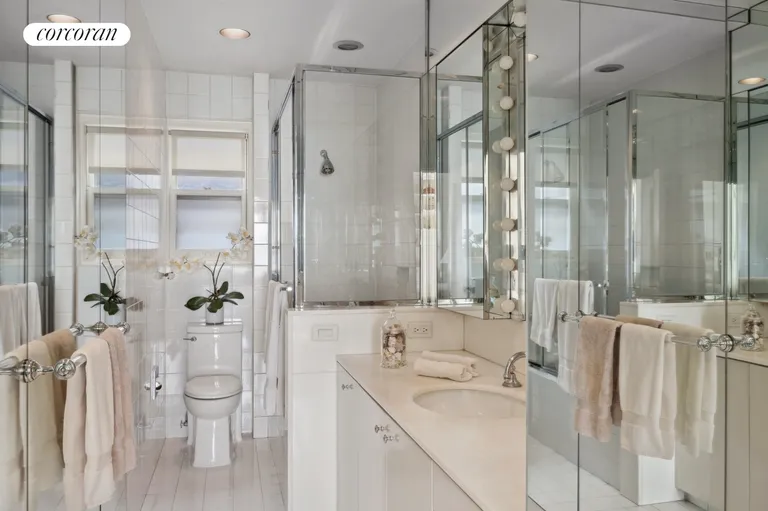 New York City Real Estate | View 1010 Fifth Avenue, 11D | Primary Bathroom | View 10