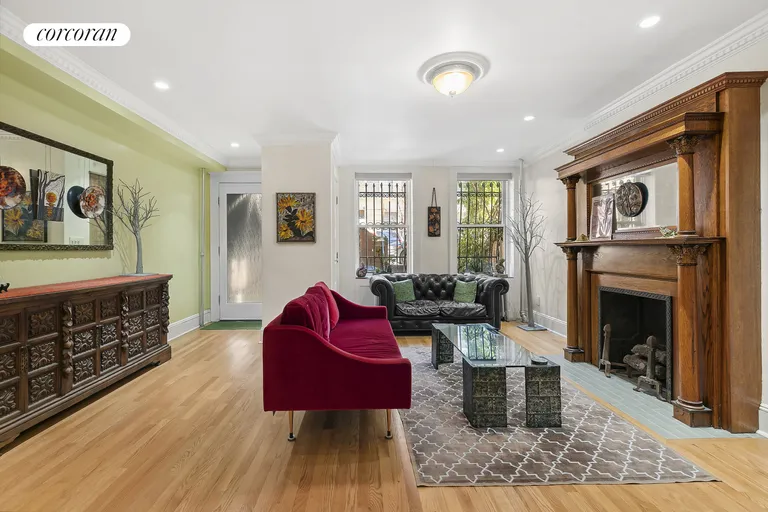 New York City Real Estate | View 40 Hamilton Terrace | Rental living room | View 15