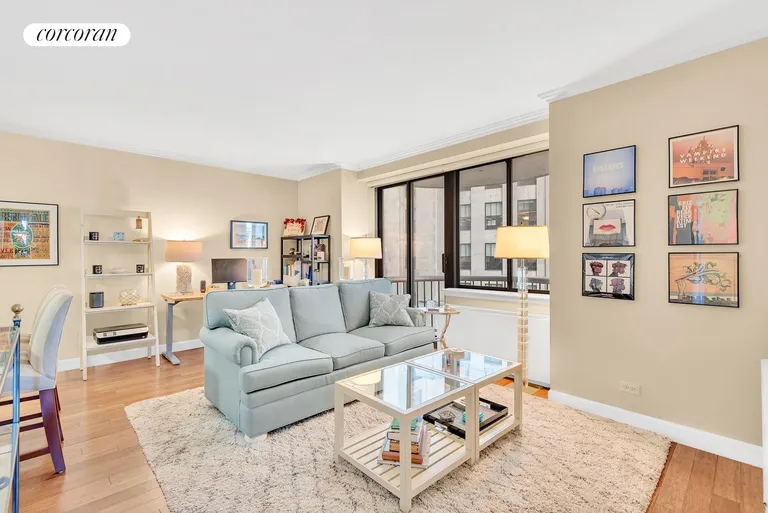 New York City Real Estate | View 45 East 25th Street, 17B | room 2 | View 3