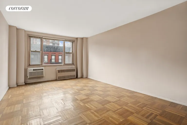 New York City Real Estate | View 435 East 77th Street, 6D | room 2 | View 3