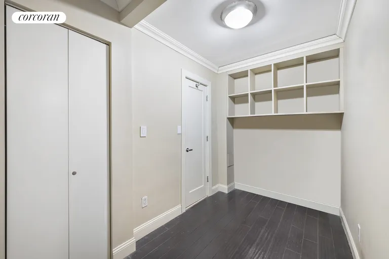 New York City Real Estate | View 205 Third Avenue, 3B | Dressing Area | View 4