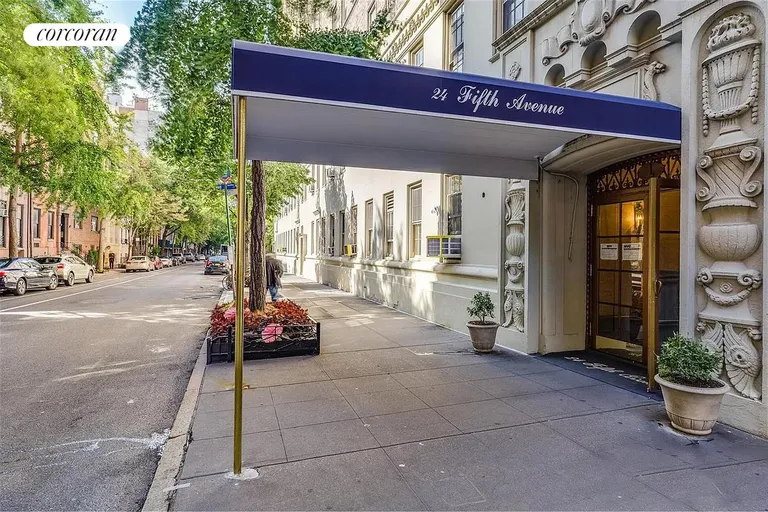 New York City Real Estate | View 24 Fifth Avenue, 512 | room 5 | View 6