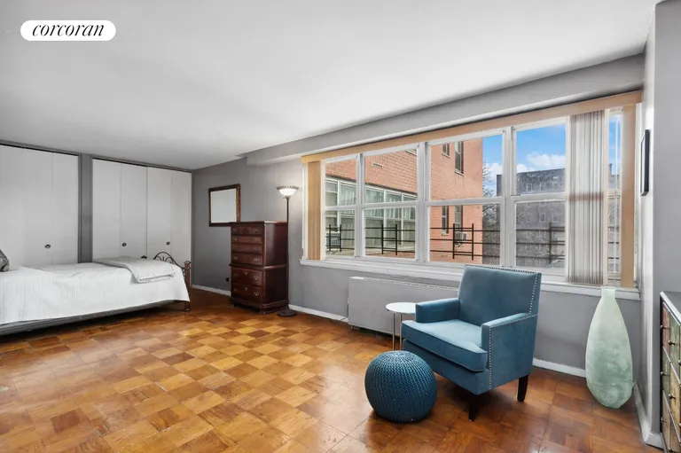 New York City Real Estate | View 135 Ocean Parkway, 4A | room 3 | View 4