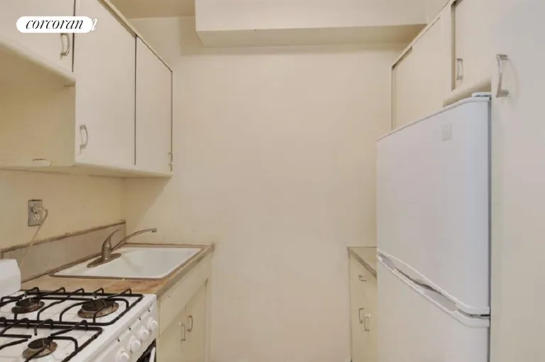 New York City Real Estate | View 25 West 13th Street, 1KN | Select a Category | View 5