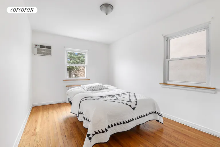 New York City Real Estate | View 59-33 70th Street | room 6 | View 7