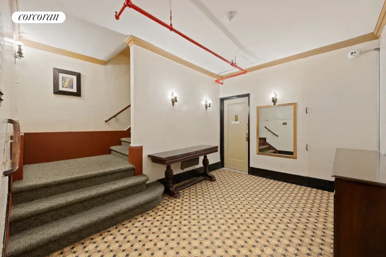 New York City Real Estate | View 315 West 71st Street | room 23 | View 24
