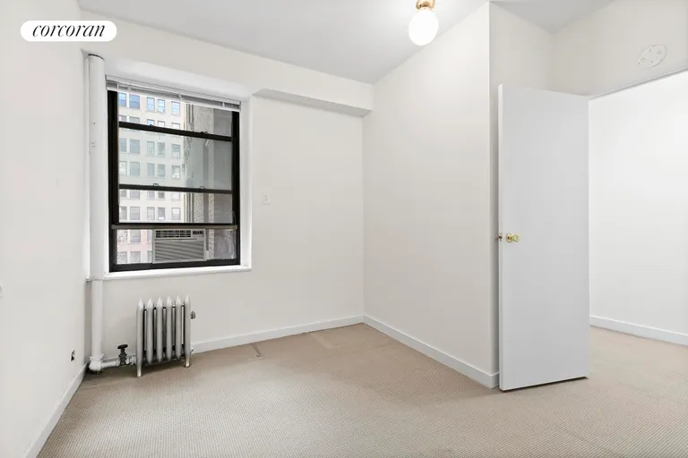 New York City Real Estate | View 771 West End Avenue, 5A | Bedroom 4 | View 15