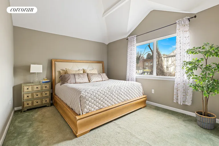 New York City Real Estate | View 23 Ely Street | room 4 | View 5