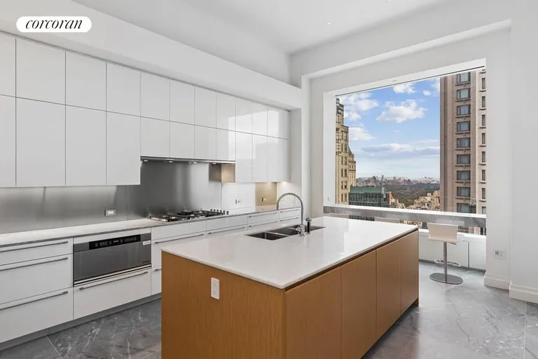 New York City Real Estate | View 432 Park Avenue, 37A | room 2 | View 3