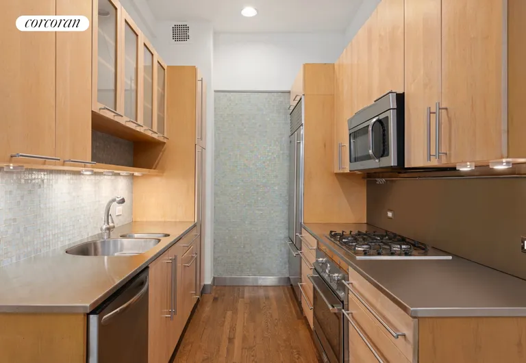 New York City Real Estate | View 165 Perry Street, 2A | Kitchen | View 4