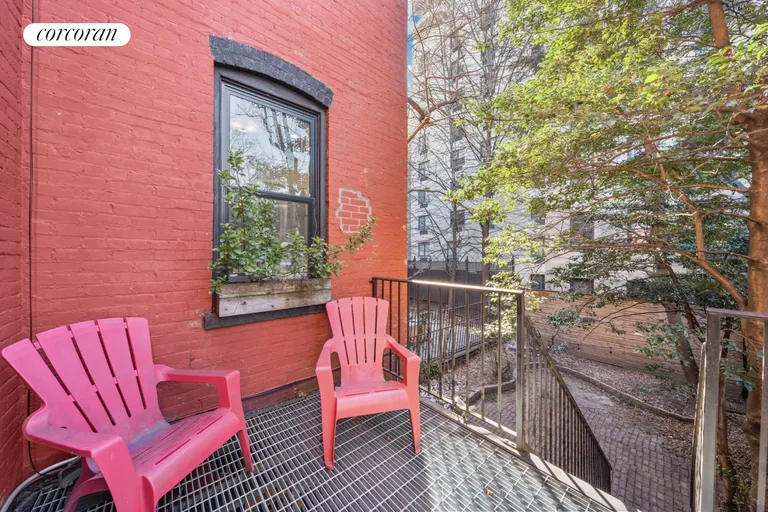 New York City Real Estate | View 272 Berkeley Place, 1 | room 7 | View 8