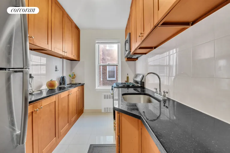 New York City Real Estate | View 83-33 Austin Street, 5S | room 10 | View 11