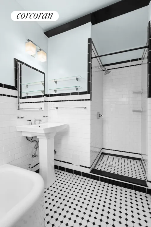 New York City Real Estate | View 115 Payson Avenue, 2D | Full Bathroom | View 8