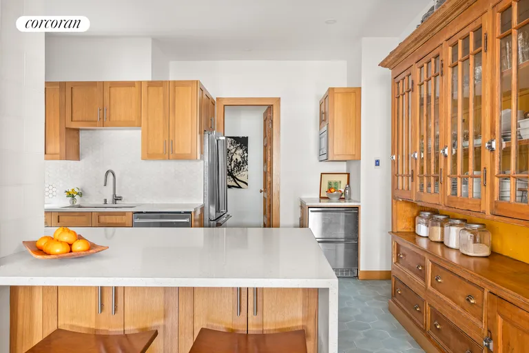 New York City Real Estate | View 275 Clinton Avenue, 3/6 | room 3 | View 4