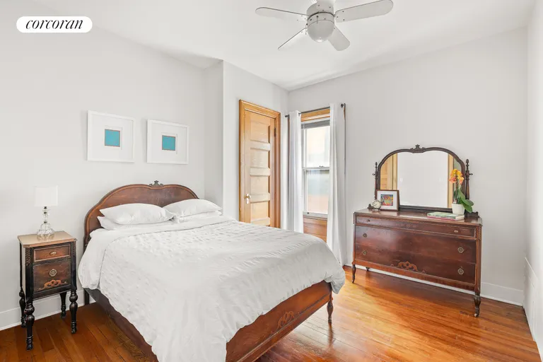New York City Real Estate | View 275 Clinton Avenue, 3/6 | room 4 | View 5