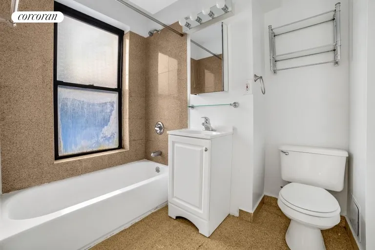 New York City Real Estate | View 226 East 53rd Street, 6B | room 4 | View 5