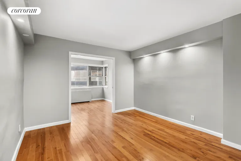 New York City Real Estate | View 211 East 53rd Street, 11G | room 21 | View 22