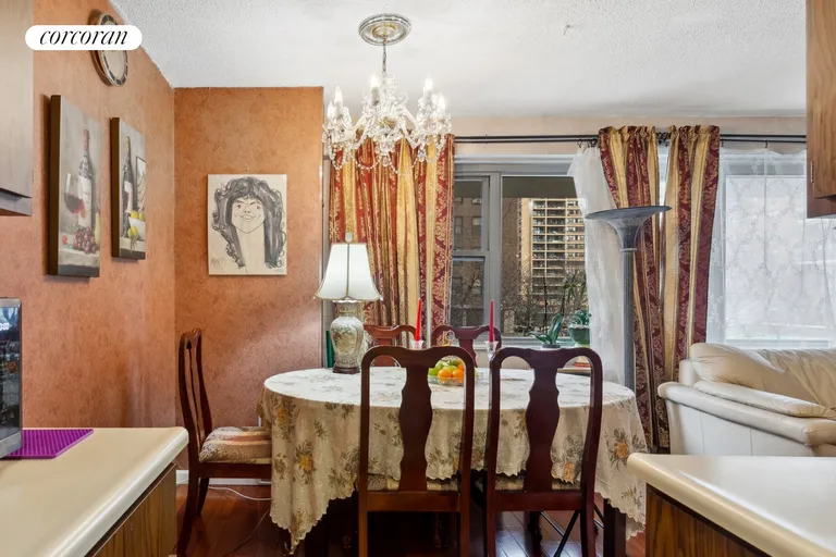 New York City Real Estate | View 100 West 93rd Street, 3G | room 2 | View 3