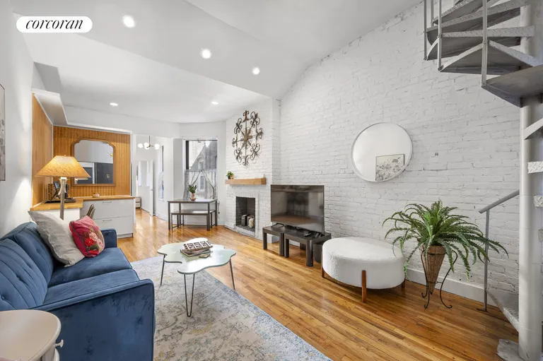 New York City Real Estate | View 227 East 87th Street, 4D | 1 Bed, 1 Bath | View 1