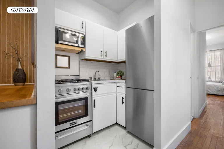 New York City Real Estate | View 227 East 87th Street, 4D | room 3 | View 4