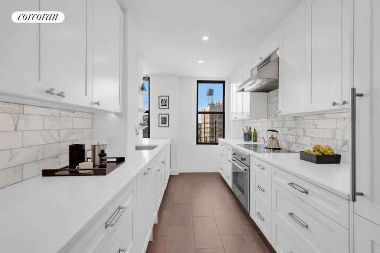 New York City Real Estate | View 221 West 82nd Street, 12F | room 4 | View 5