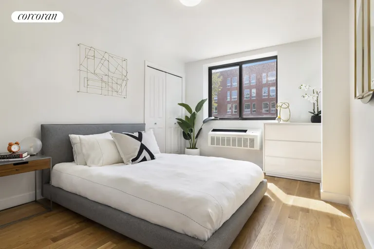 New York City Real Estate | View 23-16 31st Avenue, 4C | room 2 | View 3