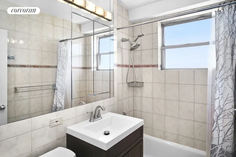 New York City Real Estate | View 5700 Arlington Avenue, 20H | Full Bathroom | View 6