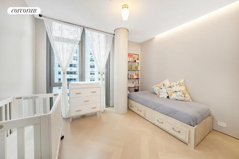 New York City Real Estate | View 80 East 10th Street, 7 | room 17 | View 18